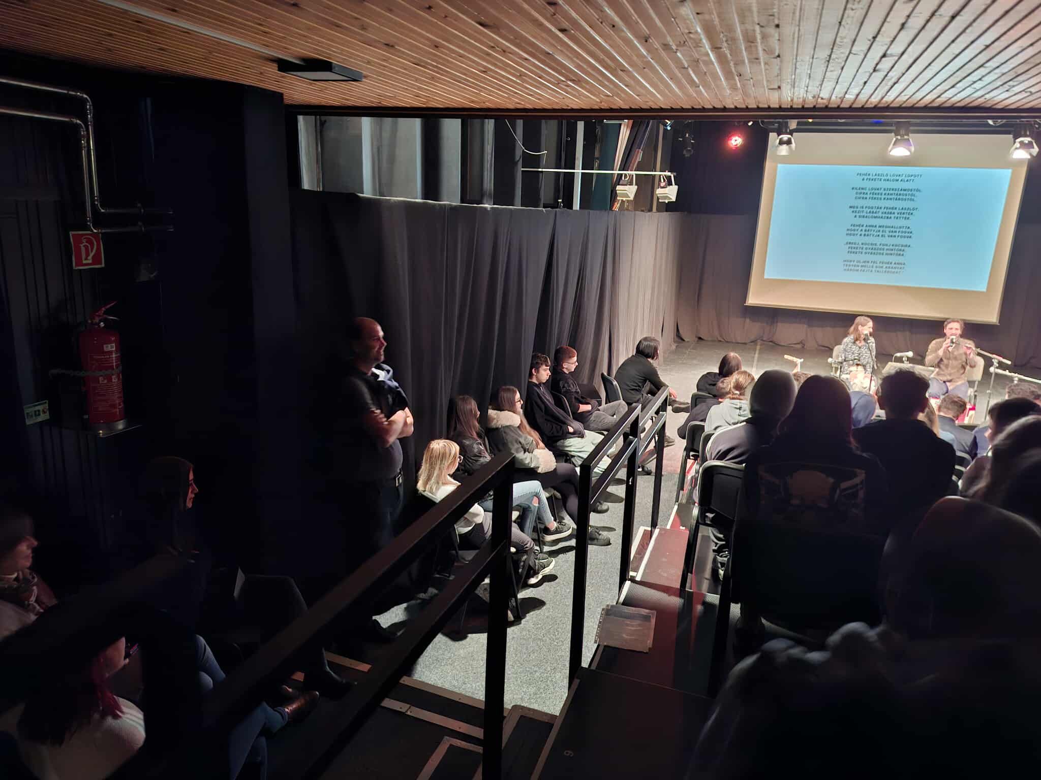 581977537_1479937383081315_3583296921752502442_n (1).jpg